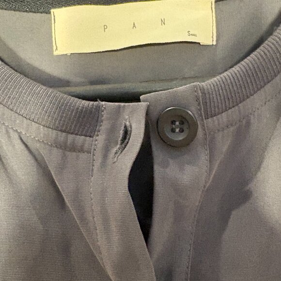 Pan Burmuda collar blouse - Picture 5 of 6